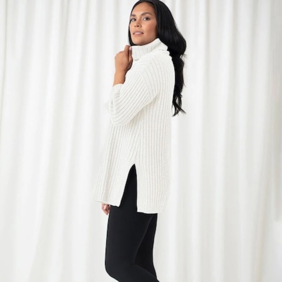 Simple Wool & Cotton Sweater in Ivory - Picture 2 of 8
